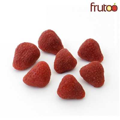 Dried strawberry